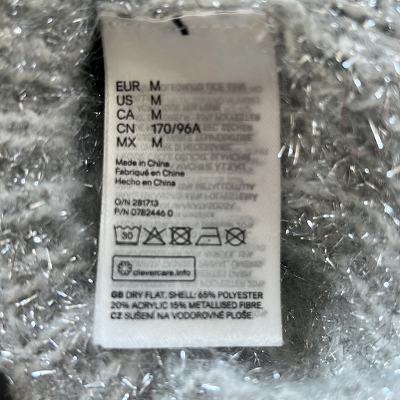 Knitted holiday sweater - Picture 5 of 5